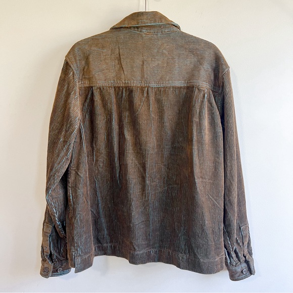 Urban Outfitters Corduroy Button Up - Picture 7 of 8